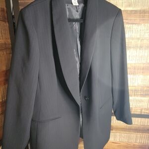 Jones New York Elegant Black Blazer